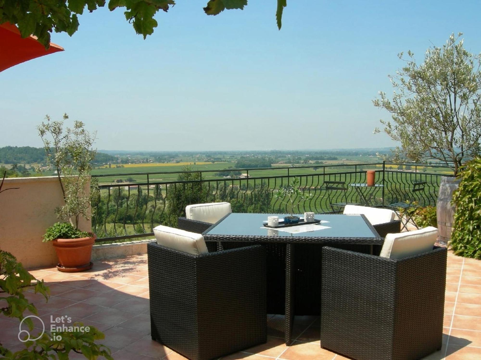 Les Gues Rivieres Bed & Breakfast Pujols  Ngoại thất bức ảnh