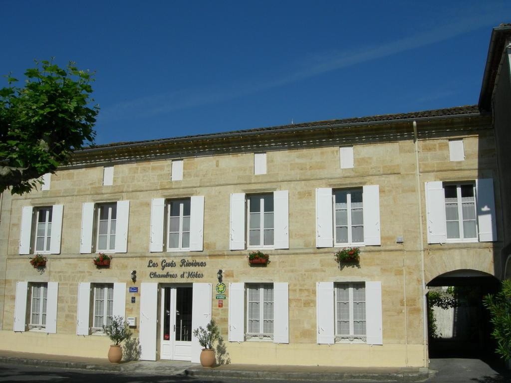 Les Gues Rivieres Bed & Breakfast Pujols  Ngoại thất bức ảnh