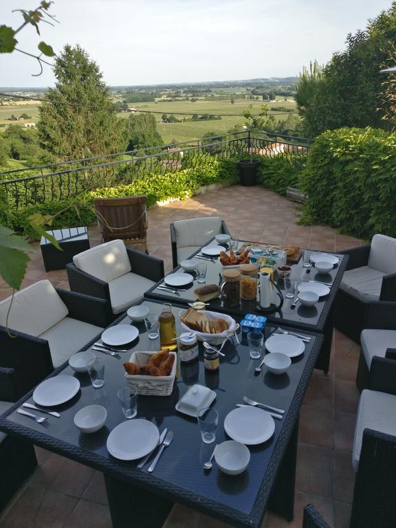 Les Gues Rivieres Bed & Breakfast Pujols  Ngoại thất bức ảnh