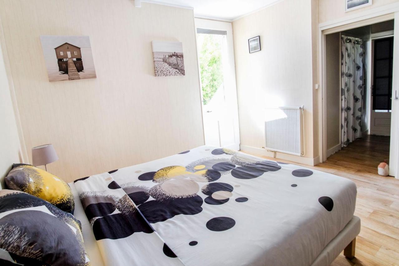 Les Gues Rivieres Bed & Breakfast Pujols  Ngoại thất bức ảnh
