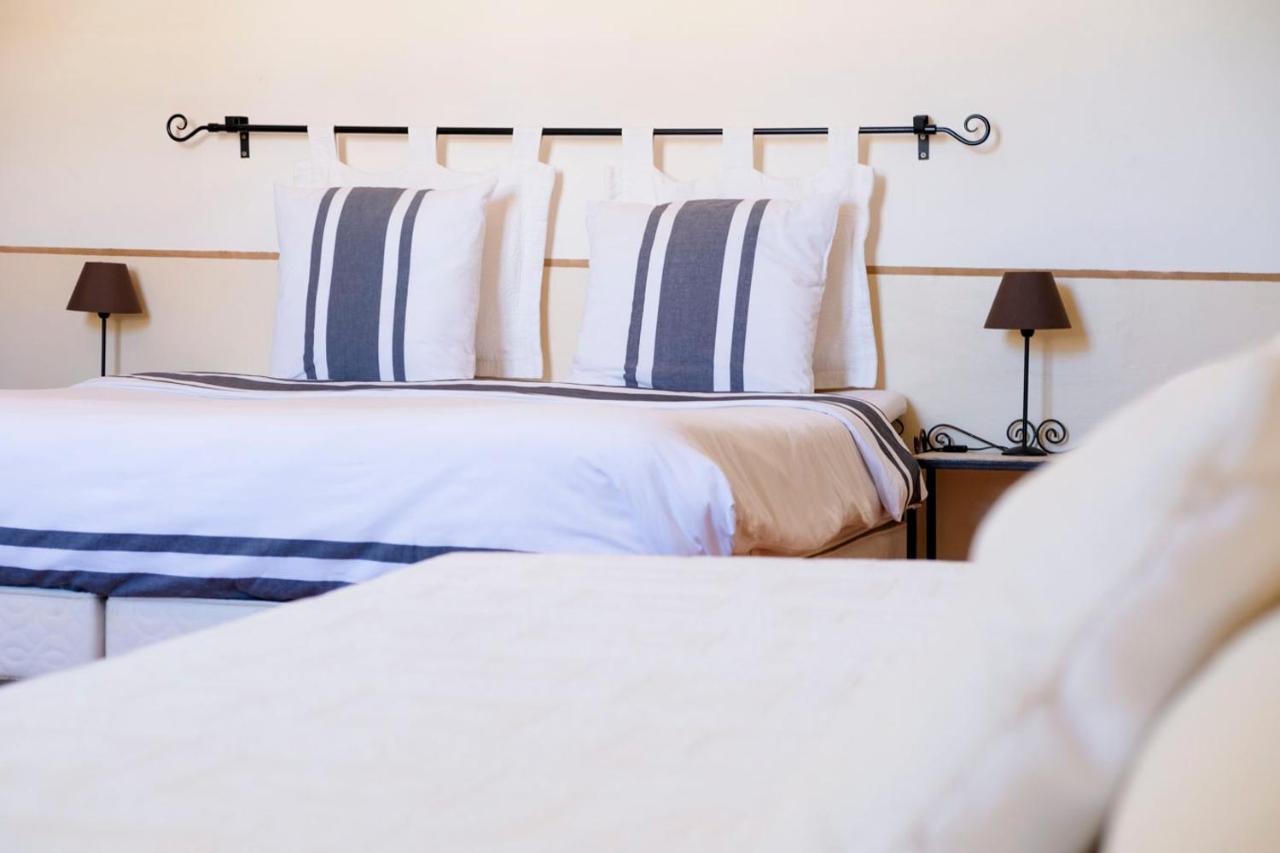 Les Gues Rivieres Bed & Breakfast Pujols  Ngoại thất bức ảnh